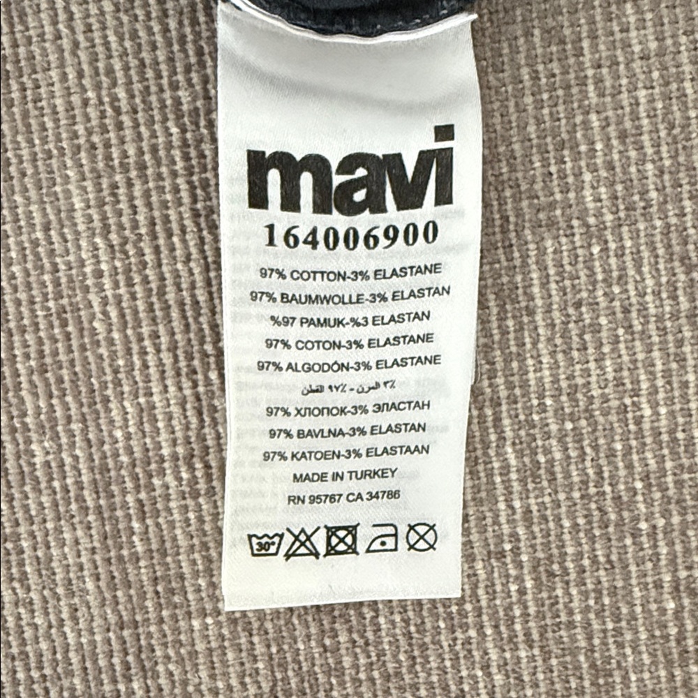 Mavi Black Marble Crop Top - Picture 5 of 5